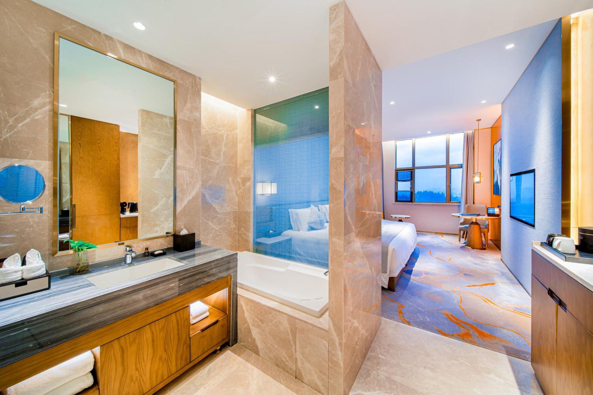 Wyndham Shiyan Downtown Hotel Bagian luar foto